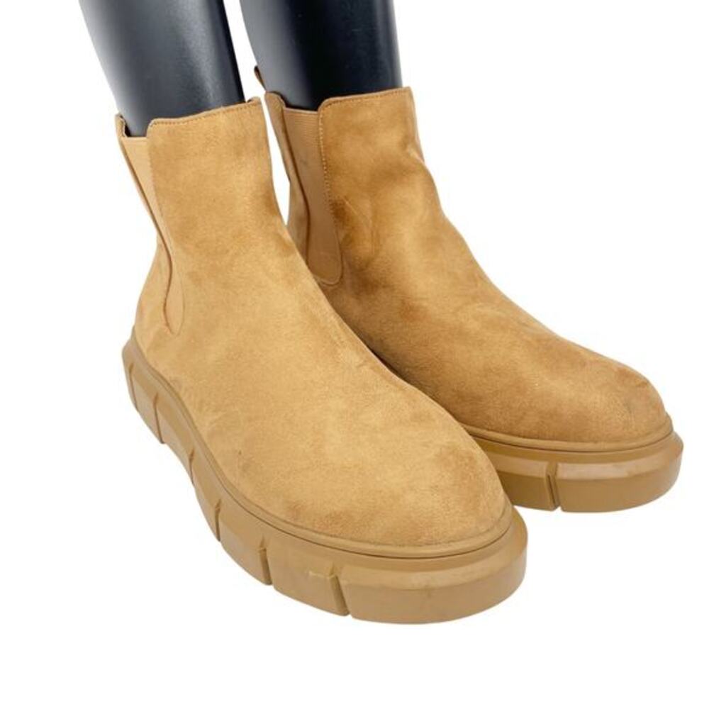 BP. Women's Niya Cottagecore Lug Sole Chelsea Boot Tan Suede Size 11M